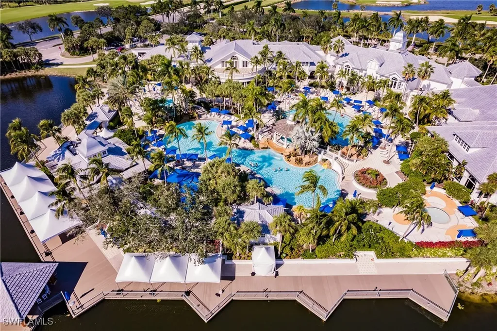 3157 Aviamar Circle Naples FL 34114