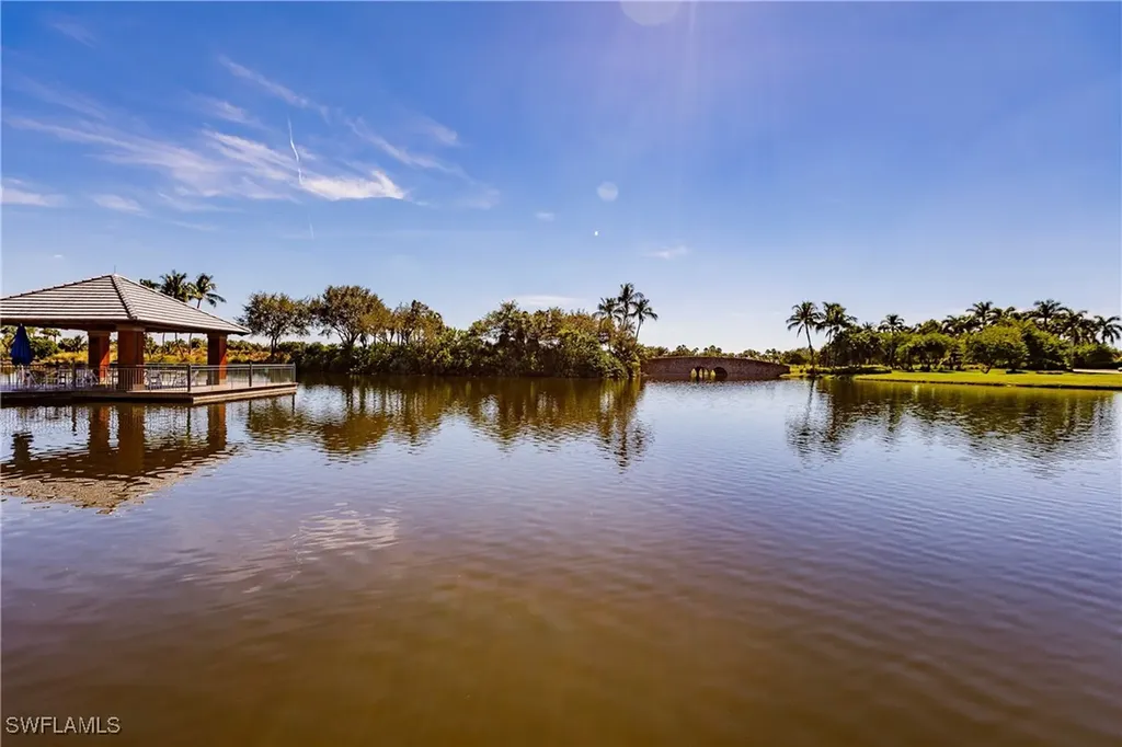 3157 Aviamar Circle Naples FL 34114