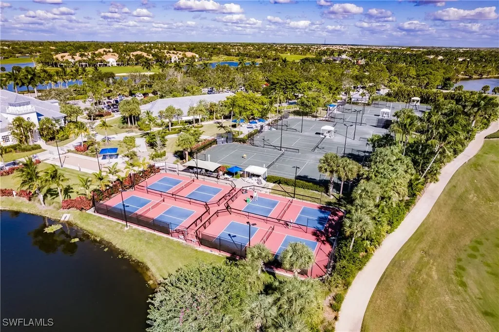 3157 Aviamar Circle Naples FL 34114