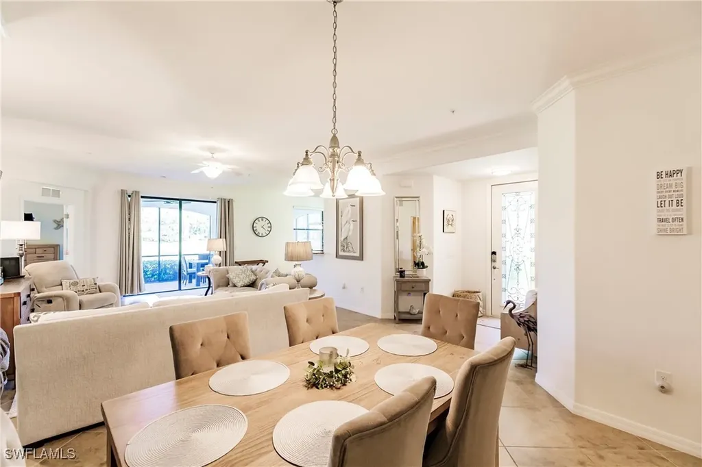 3157 Aviamar Circle Naples FL 34114