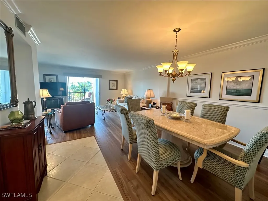 555 Park Shore Drive Naples FL 34103