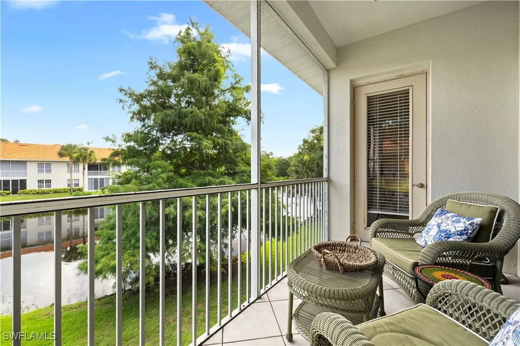 1265 Egrets Landing Naples FL 34108