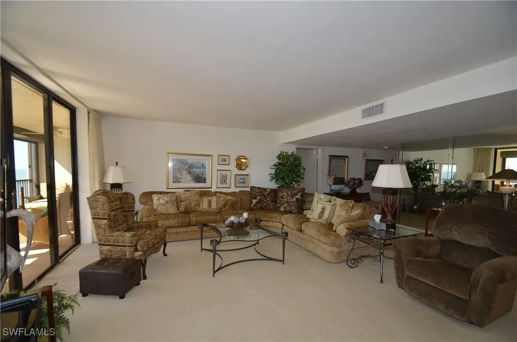 10951 Gulfshore Drive Naples FL 34108-1744