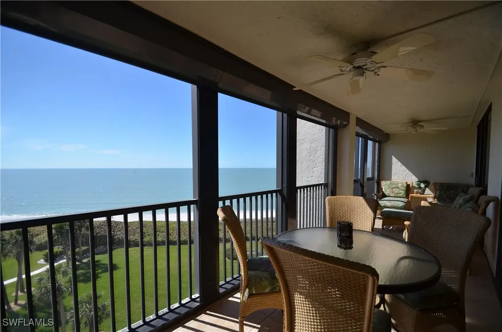 10951 Gulfshore Drive Naples FL 34108-1744