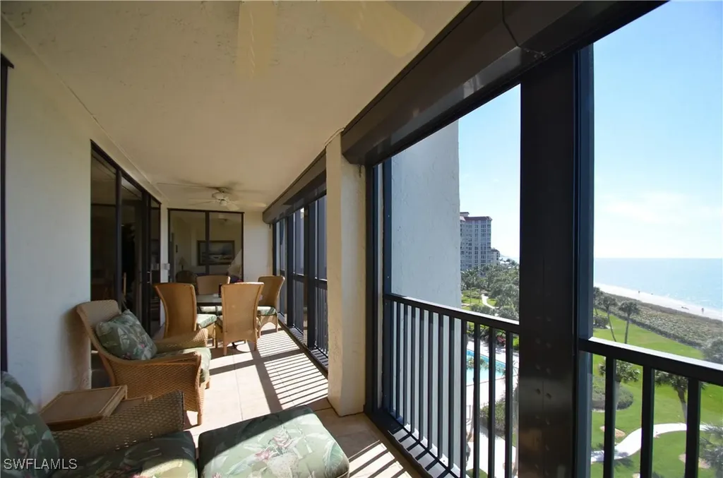 10951 Gulfshore Drive Naples FL 34108-1744