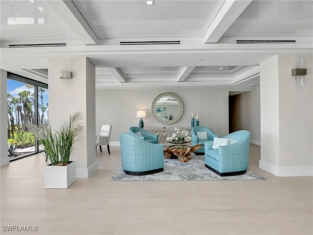 10951 Gulfshore Drive Naples FL 34108-1744