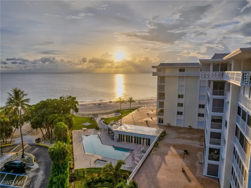 3401 Gulf Shore Boulevard N Naples FL 34103