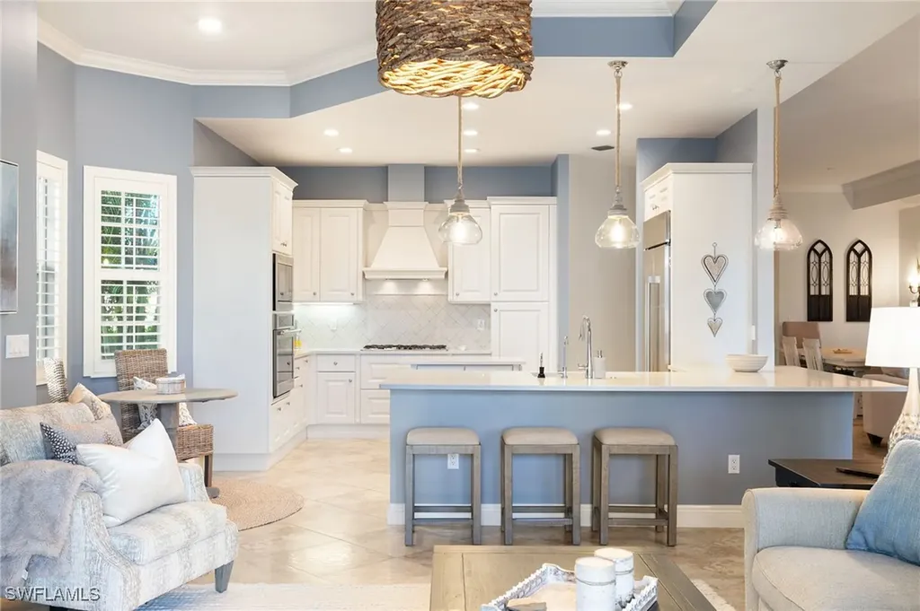 6519 Crown Colony Place Naples FL 34108