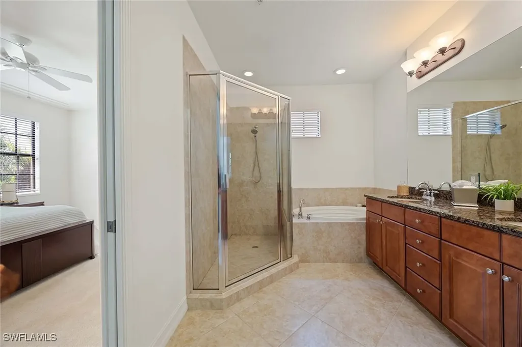 9134 Chula Vista Street Naples FL 34113