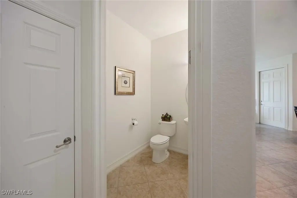 9134 Chula Vista Street Naples FL 34113