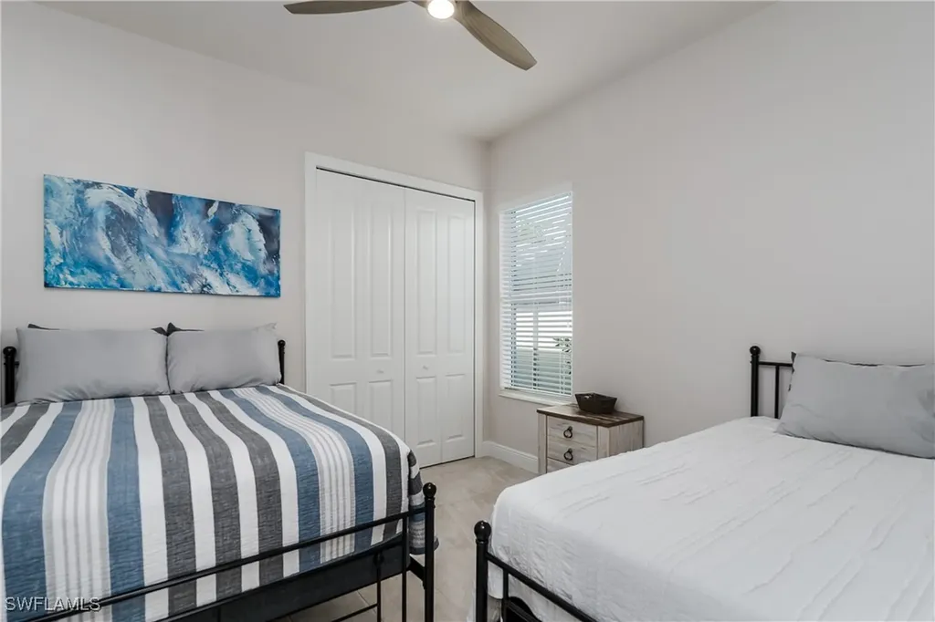 121 Newport Drive Naples FL 34114