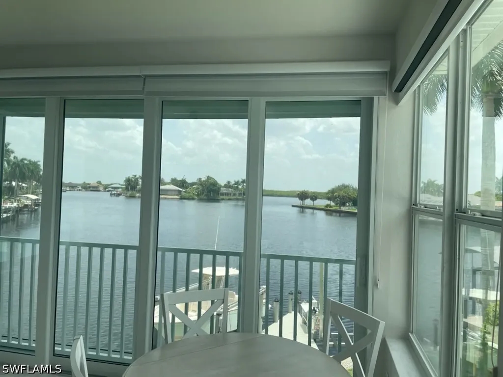 121 Newport Drive Naples FL 34114