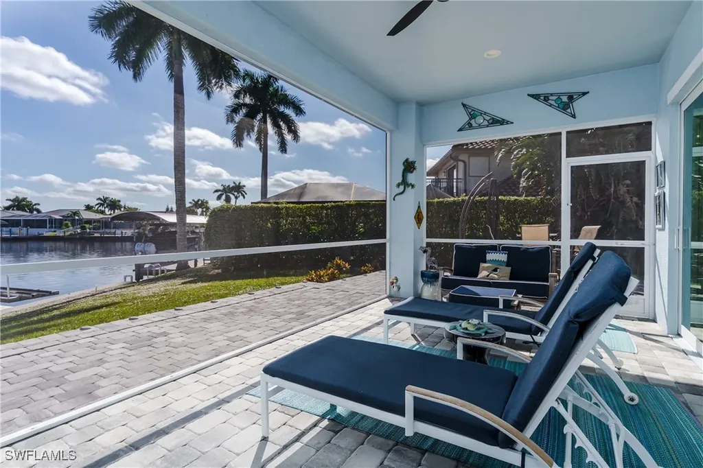 121 Newport Drive Naples FL 34114