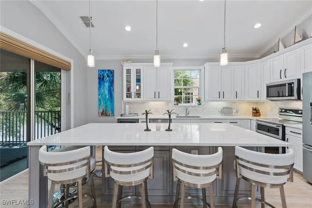 4710 Shinnecock Hills Court Naples FL 34112