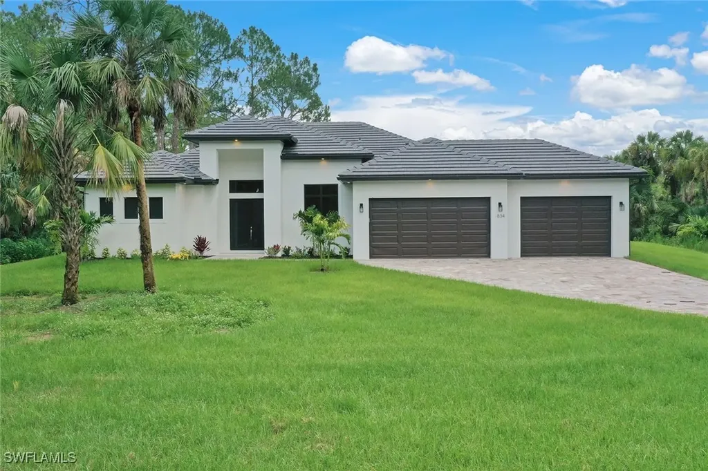 834 Wilson Boulevard N Naples FL 34120