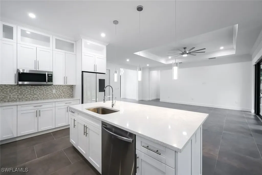 834 Wilson Boulevard N Naples FL 34120