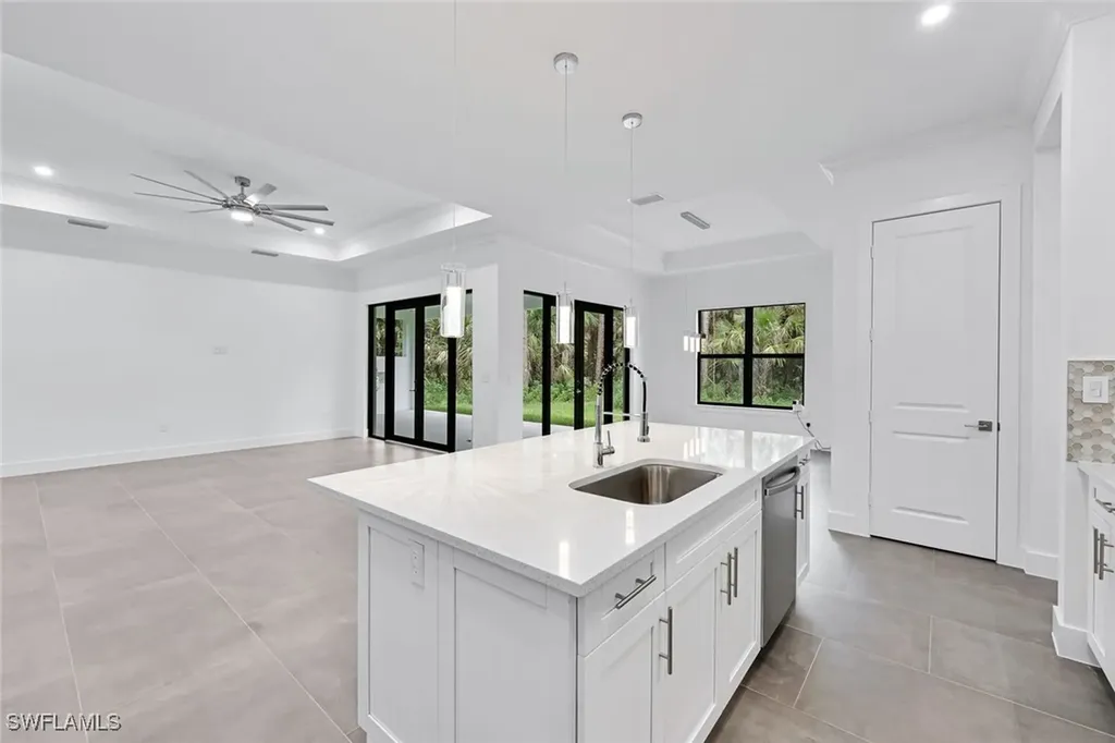 834 Wilson Boulevard N Naples FL 34120