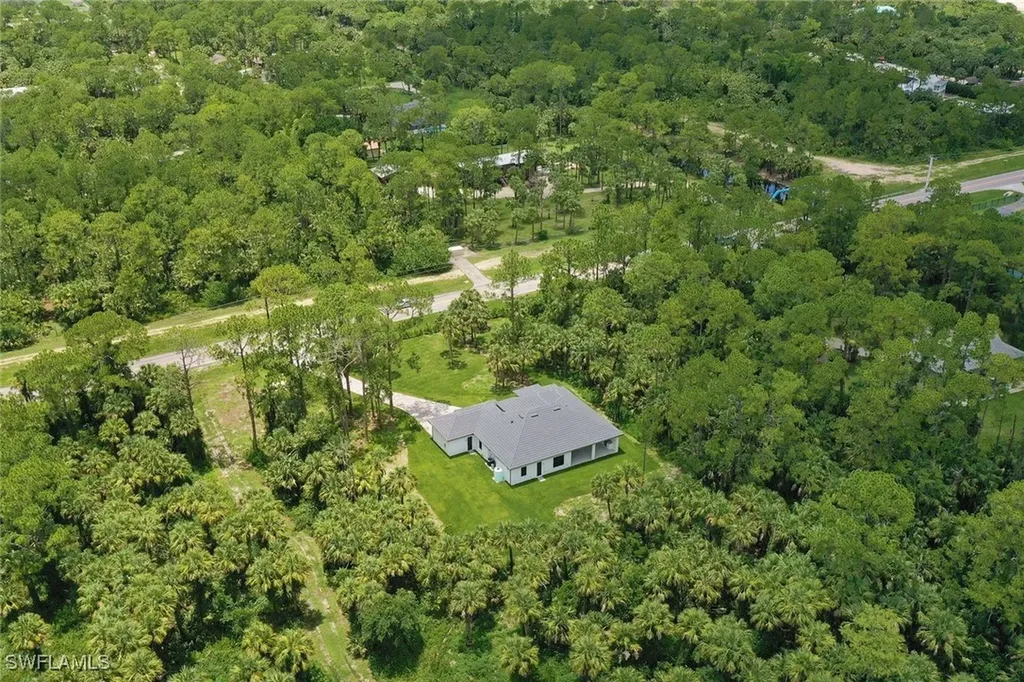 834 Wilson Boulevard N Naples FL 34120