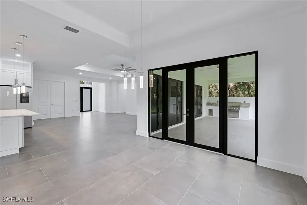 834 Wilson Boulevard N Naples FL 34120