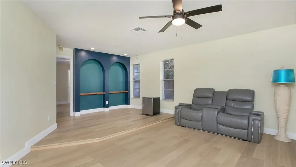12747 Chatham Drive Fort Myers FL 33908