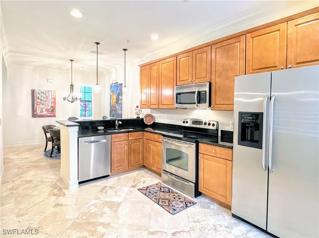 9137 Chula Vista Street Naples FL 34113