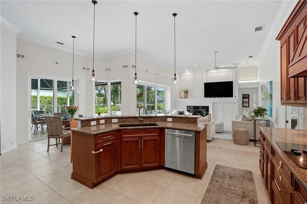 8192 Lowbank Drive Naples FL 34109