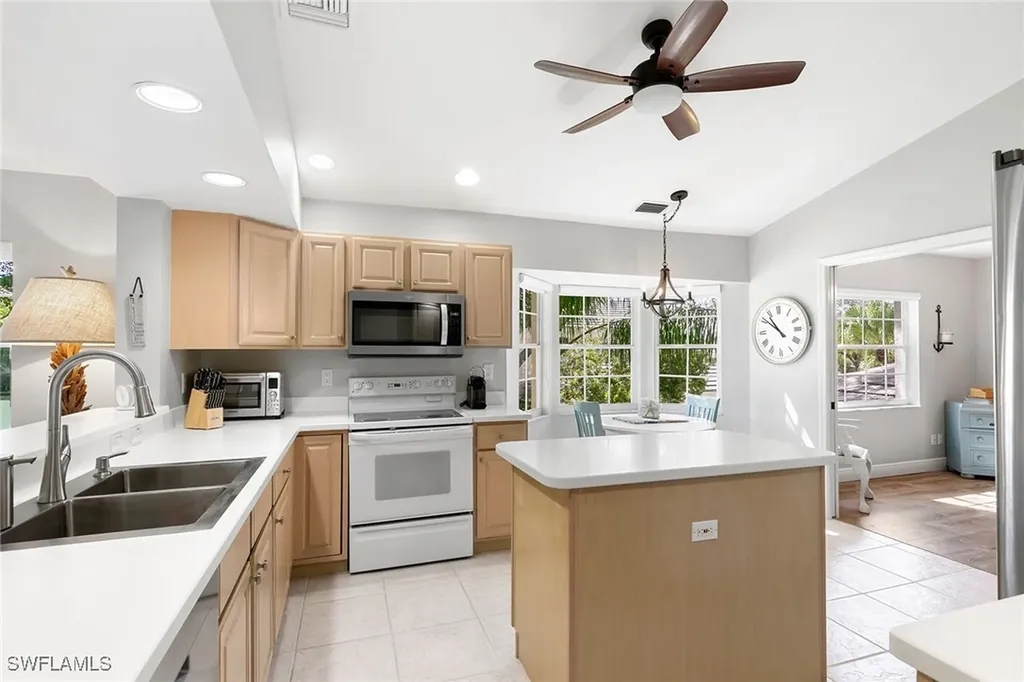 8320 Mystic Greens Way Naples FL 34113