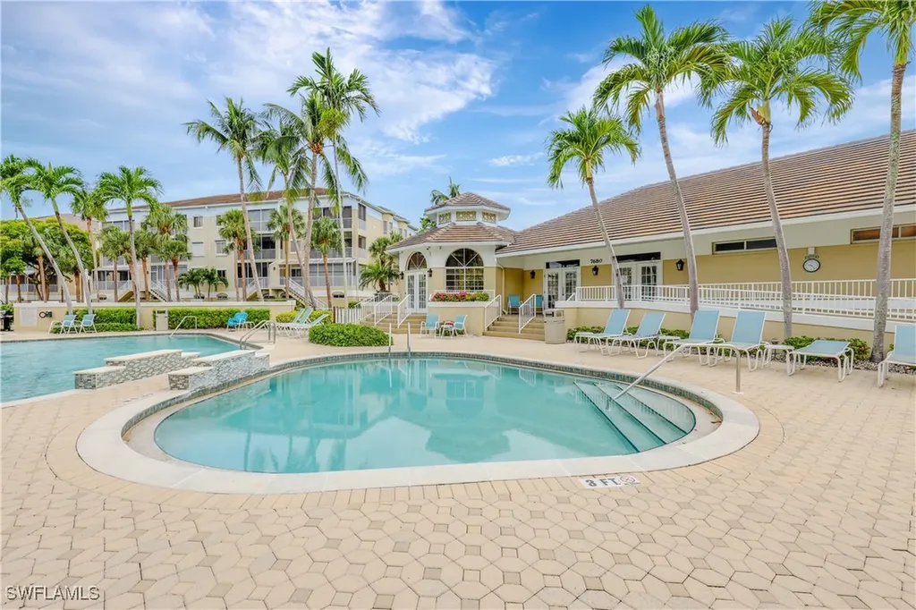 7622 Pebble Creek Circle Naples FL 34108