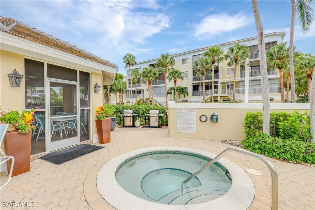 7622 Pebble Creek Circle Naples FL 34108