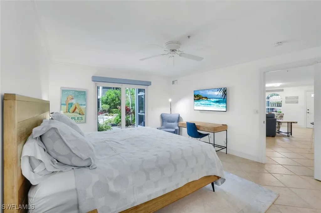 376 3rd Street S Naples FL 34102