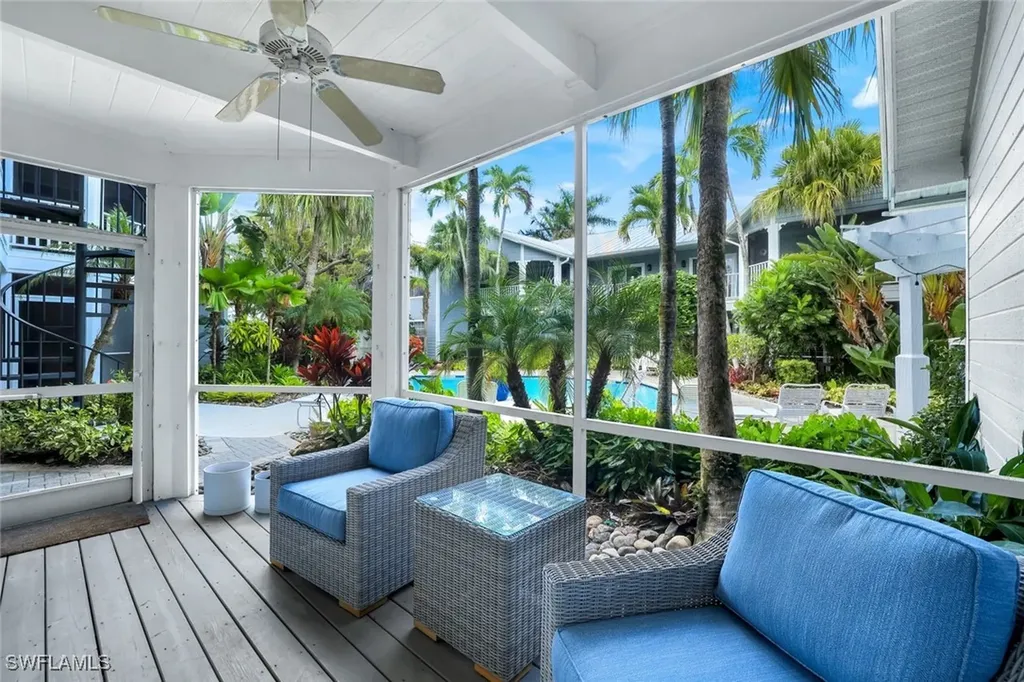 376 3rd Street S Naples FL 34102
