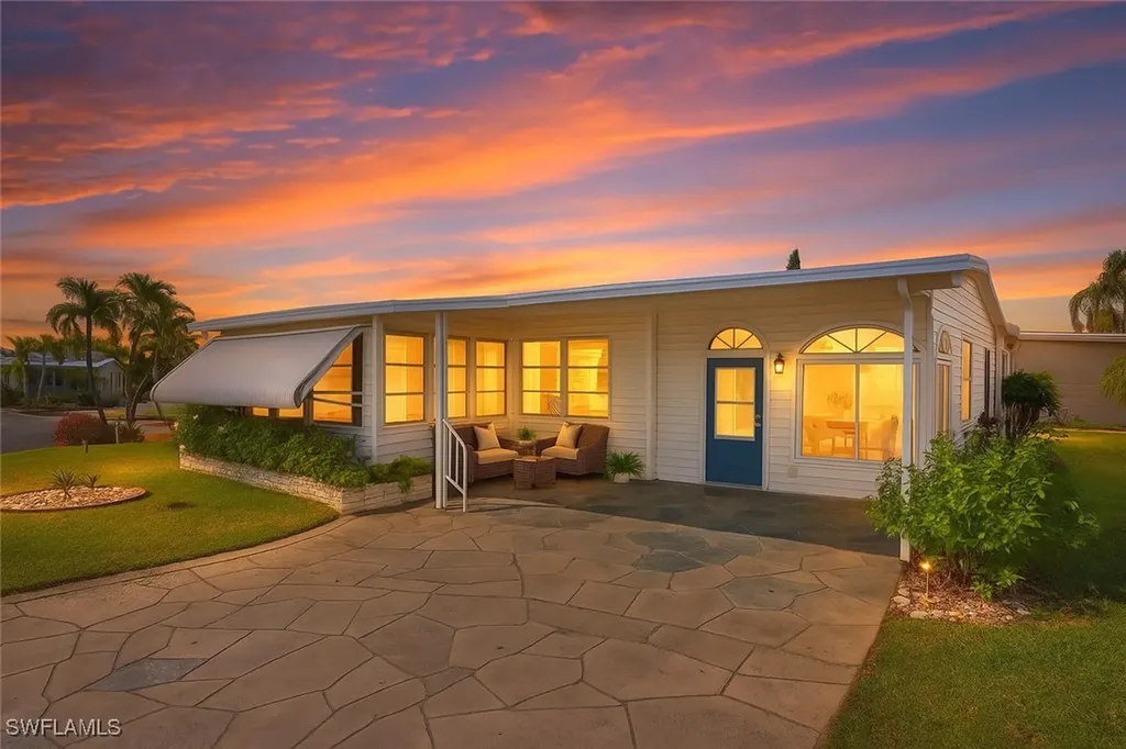 274 Yorkshire Avenue Fort Myers FL 33908