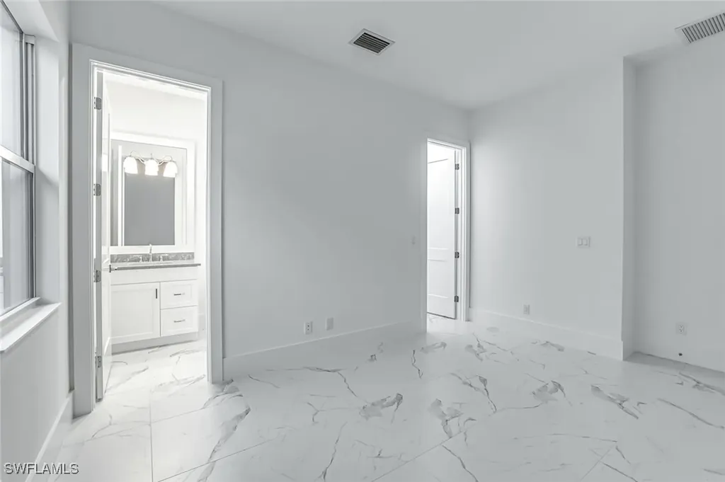 9659 Moonflower Court Naples FL 34114