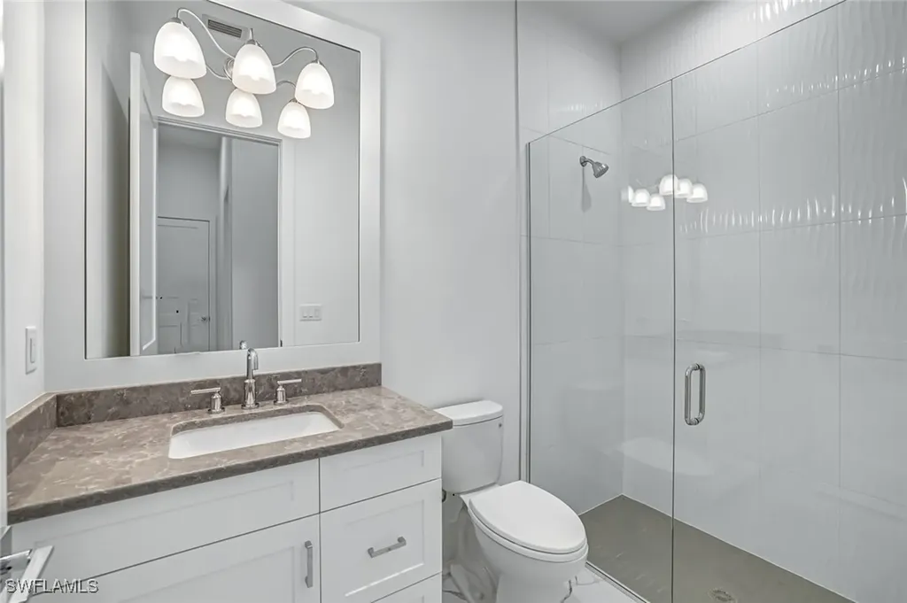 9659 Moonflower Court Naples FL 34114