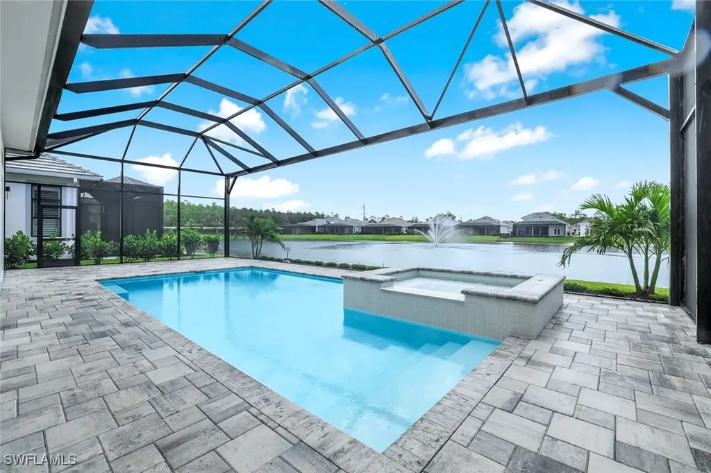 9659 Moonflower Court Naples FL 34114