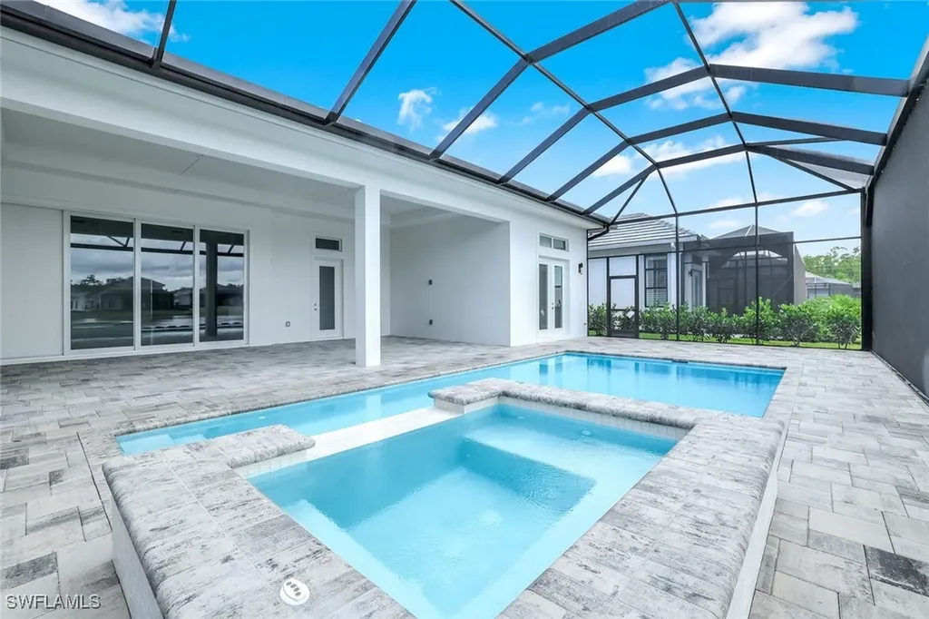 9659 Moonflower Court Naples FL 34114