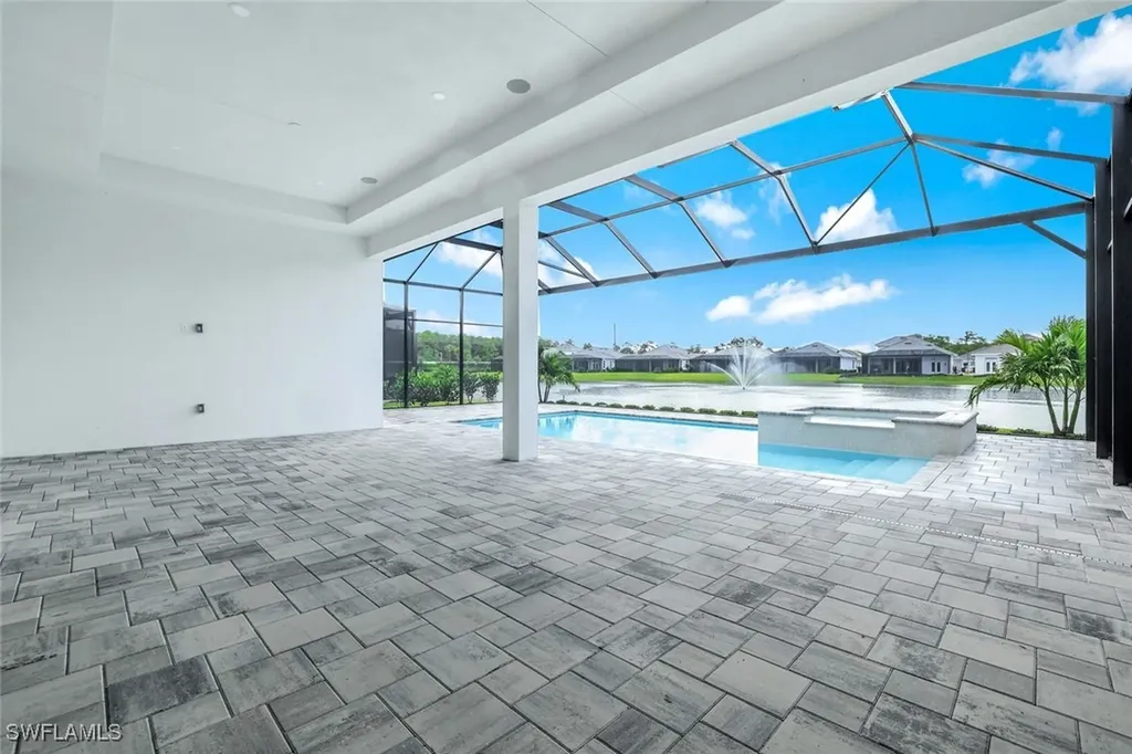 9659 Moonflower Court Naples FL 34114