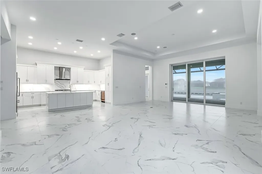 9659 Moonflower Court Naples FL 34114
