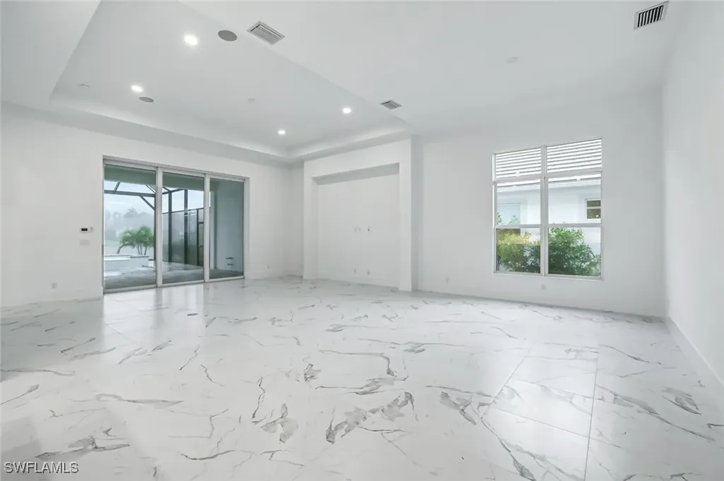 9659 Moonflower Court Naples FL 34114
