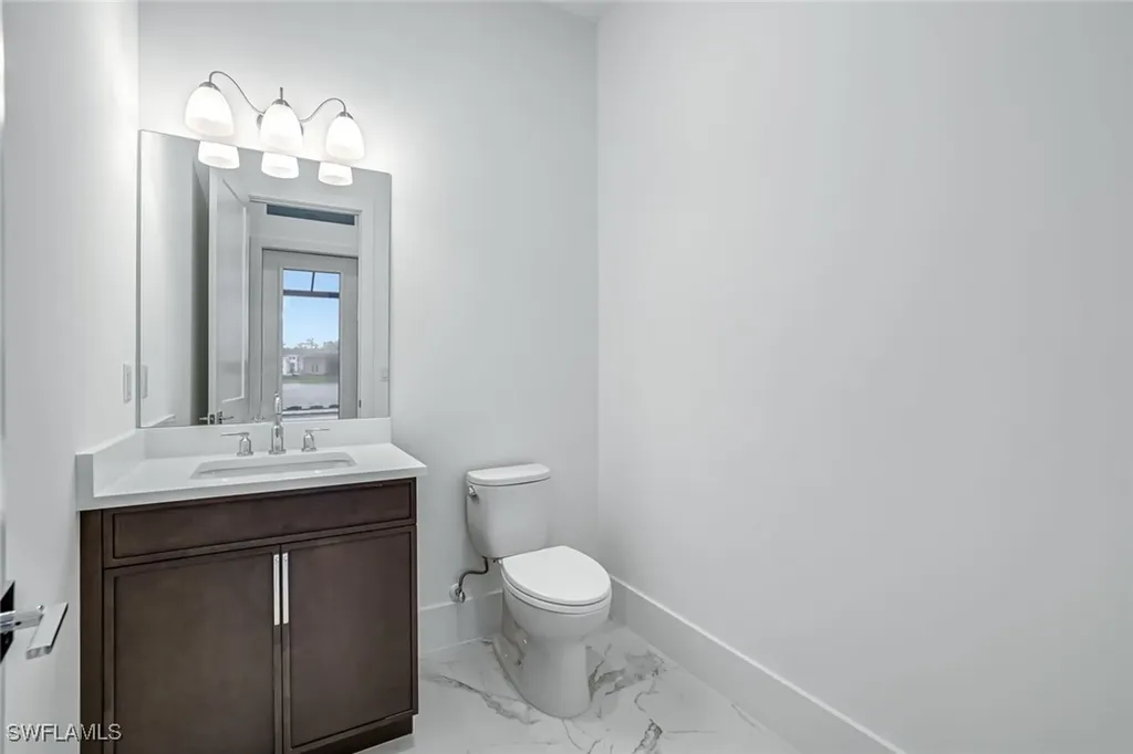 9659 Moonflower Court Naples FL 34114