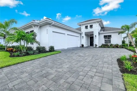 9659 Moonflower Court Naples FL 34114