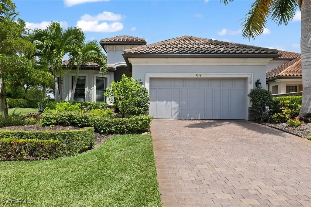 9515 Campanile Circle Naples FL 34114
