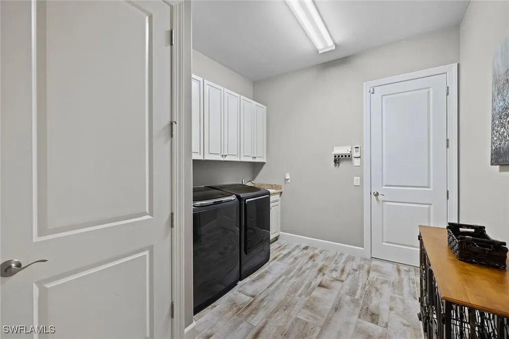 9515 Campanile Circle Naples FL 34114