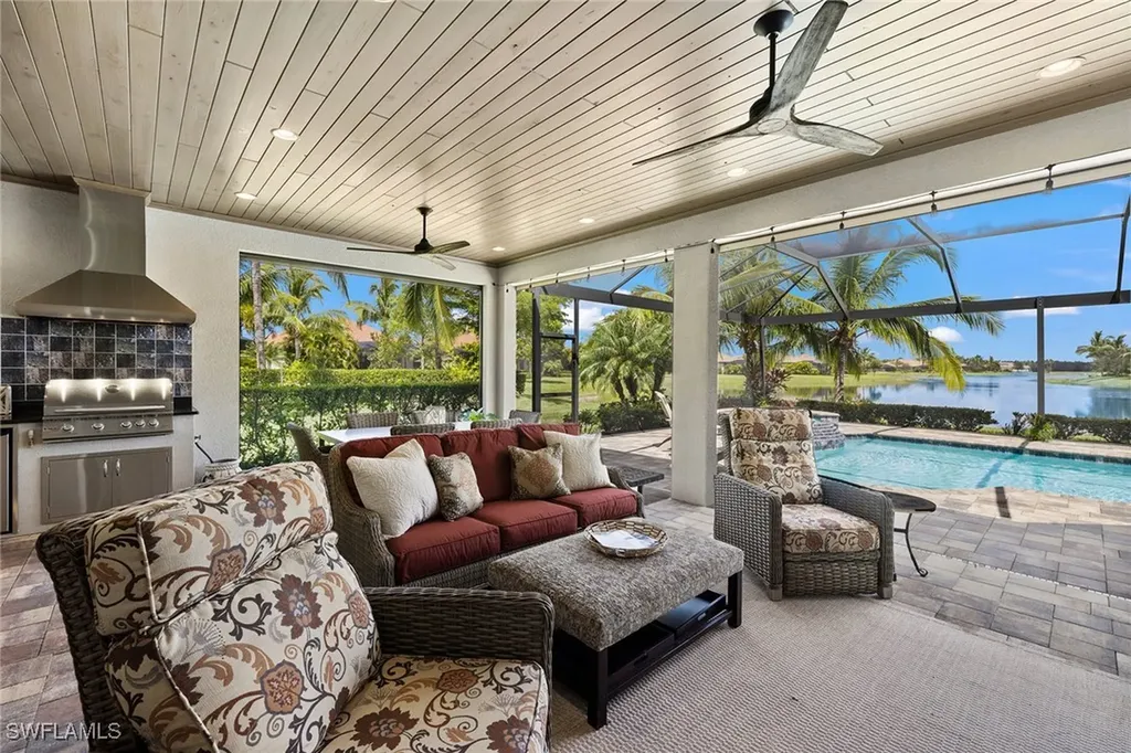 9515 Campanile Circle Naples FL 34114