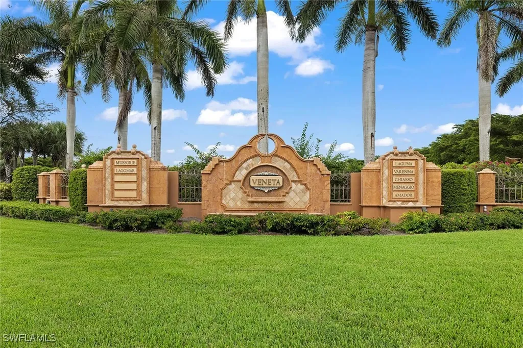 9515 Campanile Circle Naples FL 34114