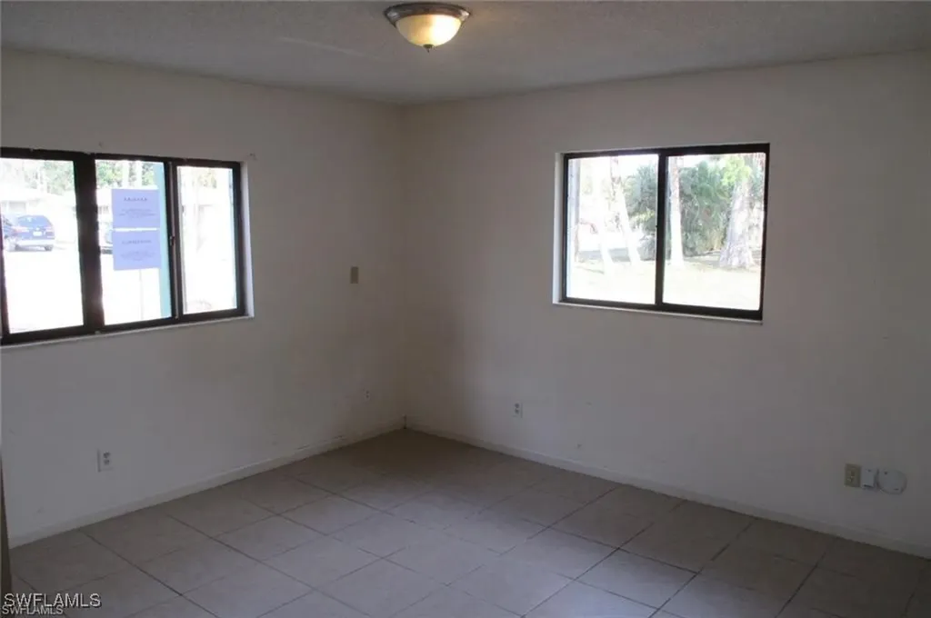 5395 Carolina Avenue Naples FL 34113