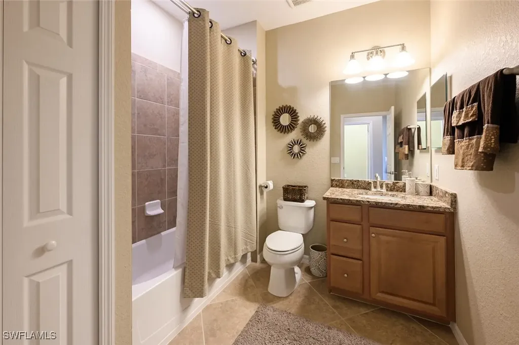 9485 Casoria Court Naples FL 34113