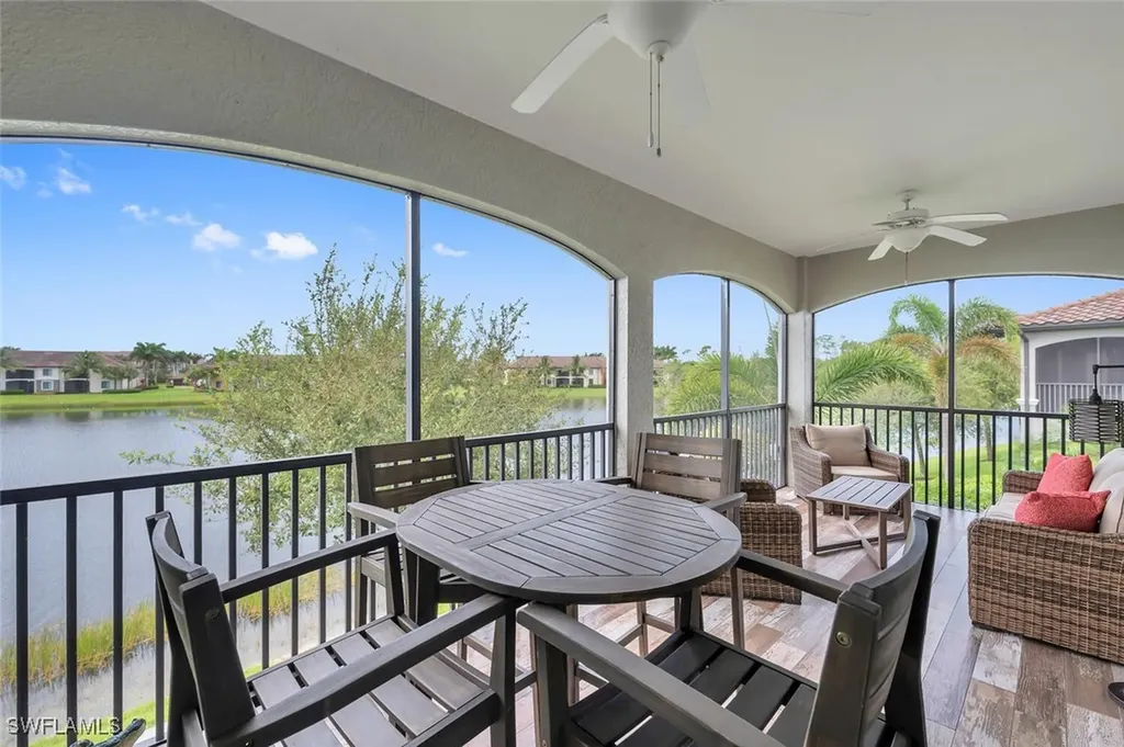 9485 Casoria Court Naples FL 34113