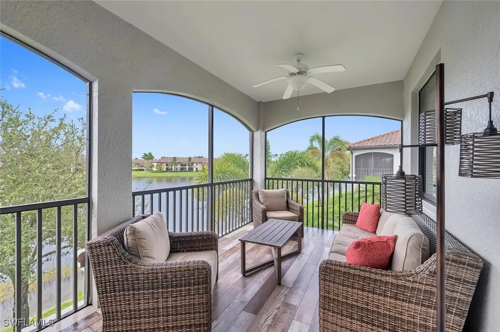 9485 Casoria Court Naples FL 34113