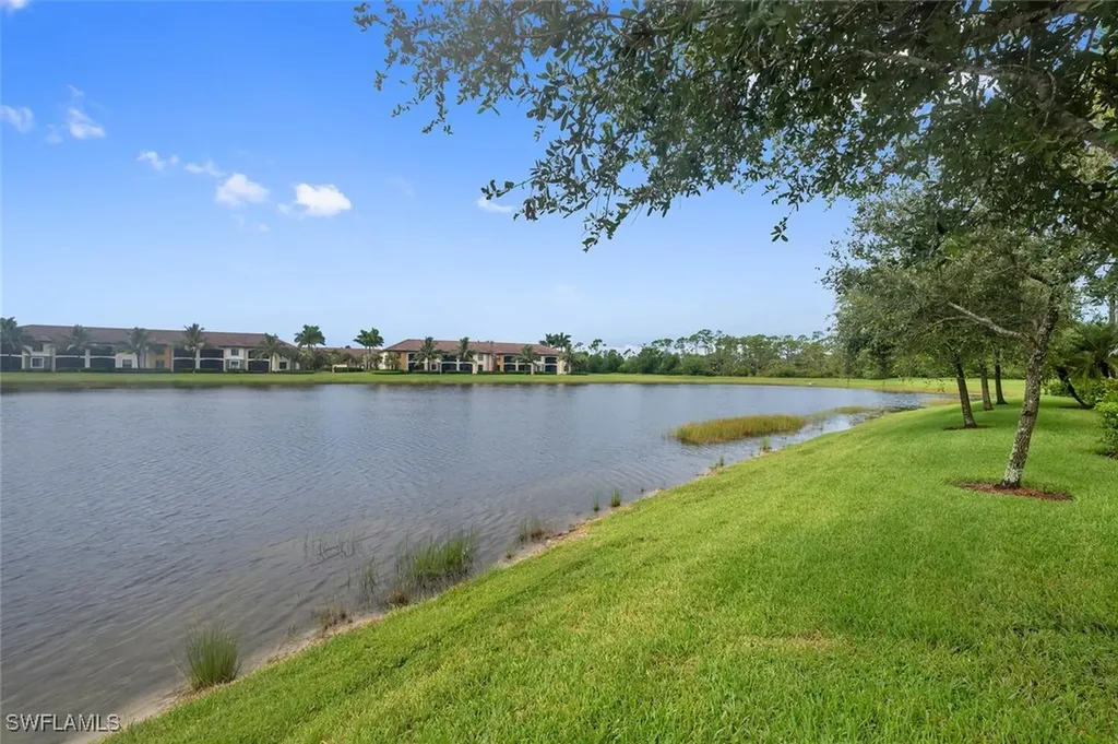 9485 Casoria Court Naples FL 34113
